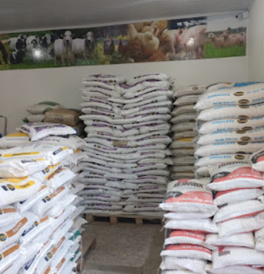 Agrocampo Agropecuária Nanuque Pet Shop Casa de Ração - Foto 2