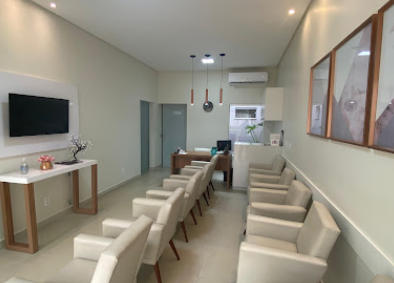 Dra. Valdiane - Pediatra - Foto 1